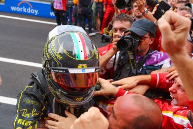  Charles Leclerc (MON) - Scuderia Ferrari - Ferrari SF-24 - Ferrari, 1 Eylül Pazar günü, Formula 1 Pirelli Gran Premio d 'Italia' nın 1.