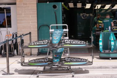  Aston Martin Aramco F1 Ekip garajı Formula 1 Pirelli Birleşik Devletler Grand Prix 2024 'de, Austin, TX (ABD) 18-20 Eylül 2024' te Amerika Birleşik Devletleri 'nin Circuit of Americas şehrinde gerçekleşmesi planlanıyor.