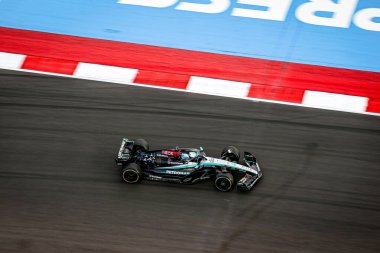  George Russell (GBR) - Mercedes-AMG PETRONAS F1 Ekibi - Mercedes W15 - Mercedes E Performansı Formula 1 Pirelli Birleşik Devletler Grand Prix 2024 yarışması sırasında, Austin, TX (ABD) 18-20 Eylül 'de gerçekleştirilecek,