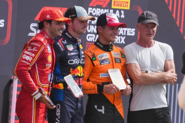 Lando Norris (GBR) - McLaren Formula 1 Takımı - McLaren MCL38 - Mercedes, Max Verstappen (NED) - Oracle Red Bull Racing - Red Bull RB20 - Honda RBPT Charles Leclerc (MON) - Scuderia Ferrari - Ferrari SF-24 - Ferrari, Sting (USA)