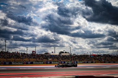 44 numaralı Formula 1 Pirelli Birleşik Devletler Grand Prix 2024 sırasında, Austin, TX (USA) 18-20 Eylül 2024 tarihlerinde Amerika Birleşik Devletleri 'nin Circuit of Americas şehrinde gerçekleşmesi planlanmaktadır.