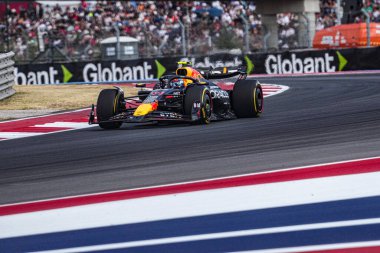  Sergio Perez (MEX) - Oracle Red Bull Racing - Red Bull RB20 - Honda RBPT Formula 1 Pirelli Birleşik Devletler Grand Prix 2024 koşusunda, Austin, TX (USA) 18-20 Eylül 2024 tarihlerinde gerçekleştirilecek