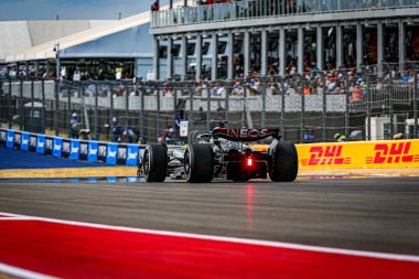  George Russell (GBR) - Mercedes-AMG PETRONAS F1 Ekibi - Mercedes W15 - Mercedes E Performansı Formula 1 Pirelli ABD Grand Prix 2024 sırasında, Austin, TX (USA) 18-20 Eylül 2024 tarihlerinde Circuit of Americas 'ta gerçekleşmesi planlanan
