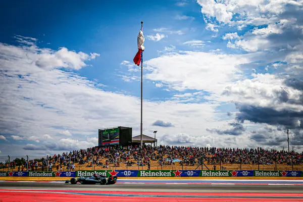  George Russell (GBR) - Mercedes-AMG PETRONAS F1 Ekibi - Mercedes W15 - Mercedes E Performansı Formula 1 Pirelli ABD Grand Prix 2024 sırasında, Austin, TX (USA) 18-20 Eylül 2024 tarihlerinde Circuit of Americas 'ta gerçekleşmesi planlanan