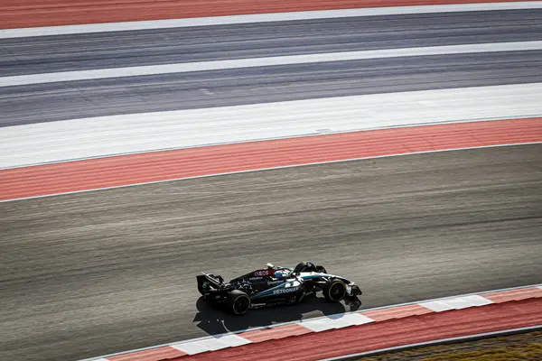  George Russell (GBR) - Mercedes-AMG PETRONAS F1 Ekibi - Mercedes W15 - Mercedes E Performansı Formula 1 Pirelli Birleşik Devletler Grand Prix 2024 yarışması sırasında, Austin, TX (ABD) 18-20 Eylül 'de gerçekleştirilecek