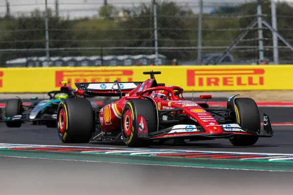  Charles Leclerc (MON) - Scuderia Ferrari - Ferrari SF-24 - Ferrari Formula 1 Pirelli Birleşik Devletler Grand Prix 2024 yarışında, Austin, TX (ABD) 18-20 Eylül 2024 tarihlerinde gerçekleştirilecek