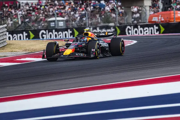  Sergio Perez (MEX) - Oracle Red Bull Racing - Red Bull RB20 - Honda RBPT Formula 1 Pirelli Birleşik Devletler Grand Prix 2024 koşusunda, Austin, TX (USA) 18-20 Eylül 2024 tarihlerinde gerçekleştirilecek
