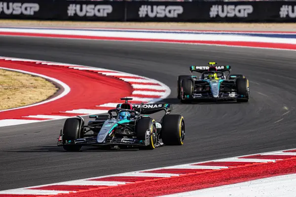  George Russell (GBR) - Mercedes-AMG PETRONAS F1 Ekibi - Mercedes W15 - Mercedes E Performansı Formula 1 Pirelli Birleşik Devletler Grand Prix 2024 yarışması sırasında, Austin, TX (ABD) 18-20 Eylül 'de gerçekleştirilecek