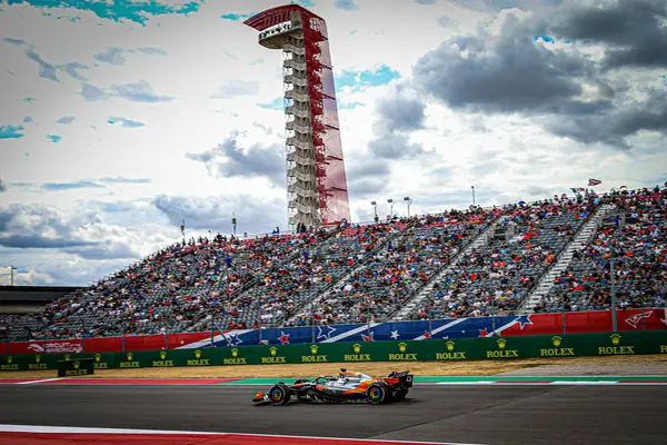  Oscar Piastri (AUS) - McLaren Formula 1 Takımı - McLaren MCL38