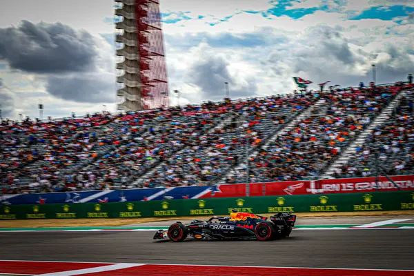  Max Verstappen (NED) - Oracle Red Bull Racing - Red Bull RB20 - Honda RBPT Formula 1 Pirelli Birleşik Devletler Grand Prix 2024 sırasında, Austin, TX (ABD) 18-20 Eylül 2024 tarihlerinde gerçekleştirilecek