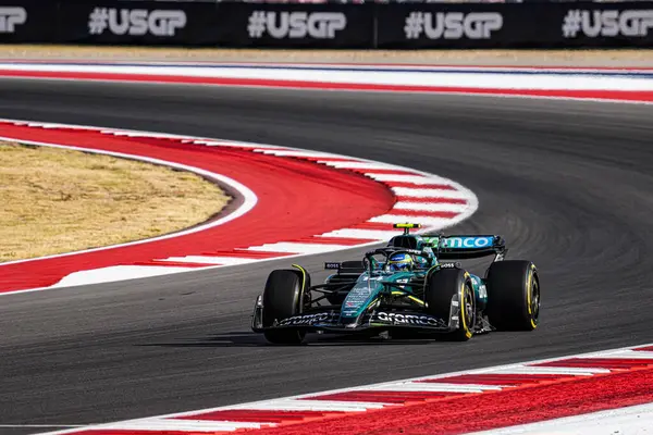  Fernando Alonso (ESP) - Aston Martin Aramco F1 Takımı - Aston Martin AMR24 - Formula 1 Pirelli Birleşik Devletler Grand Prix 2024 'ün Sprint elemeleri sırasında Mercedes, Austin, TX (USA) 18-20 Eylül 2024 tarihlerinde gerçekleştirilecek