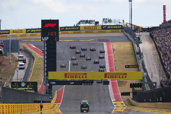 Formula 1 Pirelli Birleşik Devletler Grand Prix 2024 'te başlayan Sprint Yarışı, Austin, TX (ABD) 18-20 Eylül 2024 tarihlerinde gerçekleştirilecek.