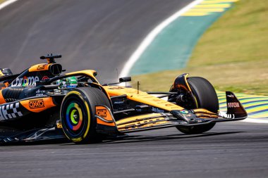  Oscar Piastri (AUS) - McLaren Formula 1 Takımı - McLaren MCL38