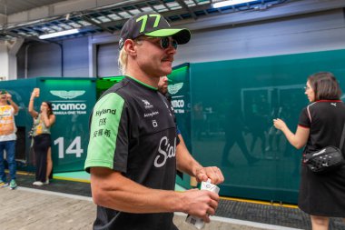  Valtteri Bottas (FIN) - Stake F1 Team Kick Sauber - Sauber C44 - Ferrari Formula 1 sırasında Lenovo Grande Premio de Sao Paulo 2024, Interlagos Circuit, San Paolo, Brasil, BRA Nov 1-3, 2024 - Fotoğraf Alessio De Marco 
