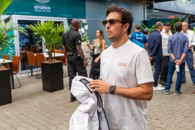  Sergio Perez (MEX) - Oracle Red Bull Racing - Red Bull RB20 - Formula 1 sırasında Honda RBPT Lenovo Grande Premio de Sao Paulo 2024, Interlagos Circuit, San Paolo, Brasil, BRA Nov 1-3, 2024 - Fotoğraf Alessio De Marco 124;
