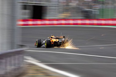 Lando Norris (GBR) - McLaren Formula 1 Takımı - McLaren MCL38 - Formula 1 Lenovo Grande Premio de Sao Paulo 2024 sırasında Mercedes, Interlagos, San Paolo, Brasil, BRA Nov 1-3, 2024 - Fotoğraf: Alessio De Marco