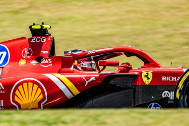  Carlos Sainz Jr. (ESP) - Scuderia Ferrari - Ferrari SF-24 - Formula 1 Lenovo Grande Premio de Sao Paulo 2024 sırasında Ferrari, Interlagos Circuit, San Paolo, Brasil, BRA Nov 1-3, 2024 - Fotoğraf Alessio De Marco the Aven