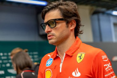  Carlos Sainz Jr. (ESP) - Scuderia Ferrari - Ferrari SF-24 - Formula 1 Lenovo Grande Premio de Sao Paulo 2024 sırasında Ferrari, Interlagos Circuit, San Paolo, Brasil, BRA Nov 1-3, 2024 - Fotoğraf Alessio De Marco the Aven