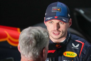  Max Verstappen (NED) - Oracle Red Bull Racing - Red Bull RB20 - Honda RBPT