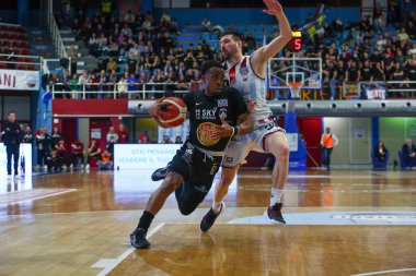 Xavier Johnson - Apu Old Wild West Udine, Real Sebastiani Rieti vs Apu Old Wild West Udine, 26 Şubat 2025, PalaSojourner Rieti, Round 30 - Sezon 2024-2025