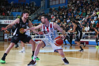 Monaldi Diego - Real Sebastiani Rieti, Apu Old Wild West Udine davasında, 26 Şubat 2025, PalaSojourner Rieti, Round 30 - Sezon 2024-2025