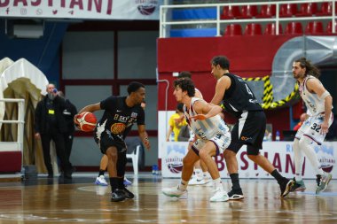 Anthony Hickey - Apu Old Wild West Udine, Real Sebastiani Rieti vs Apu Old Wild West Udine, 26 Şubat 2025, PalaSojourner Rieti, Round 30 - Sezon 2024-2025