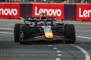  Max Verstappen (NED) - Kahin Red Bull Racing - Red Bull RB21 - Honda RBP