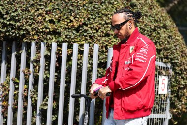  Lewis Hamilton (GBR) - Scuderia Ferrari - Ferrari SF-25