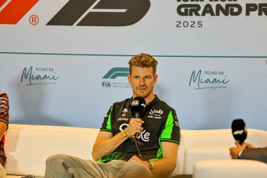  Nico Hulkenberg (GER) - F1 Takım Sauber - Sauber C45 - Ferrar