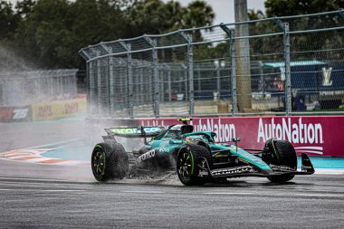  Fernando Alonso (ESP) - Aston Martin Aramco F1 Ekibi - Aston Martin AMR25