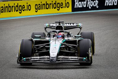  George Russell (GBR) - Mercedes-AMG PETRONAS F1 Ekibi - Mercedes W16 - Mercedes E Performansı