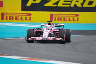 Isaac Hadjar (FRA) Vize Nakit Uygulaması RB F1 Çayı