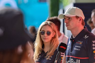  Max Verstappen (NED) - Kahin Red Bull Racing - Red Bull RB21 - Honda RBP