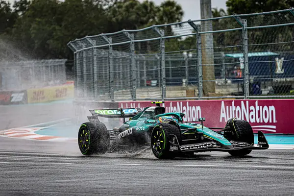  Fernando Alonso (ESP) - Aston Martin Aramco F1 Ekibi - Aston Martin AMR25