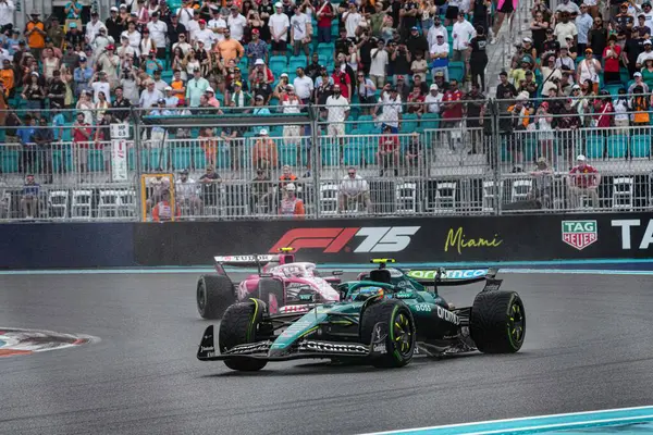  Fernando Alonso (ESP) - Aston Martin Aramco F1 Ekibi - Aston Martin AMR25