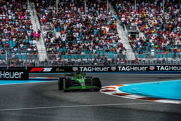  Nico Hulkenberg (GER) - F1 Takım Sauber - Sauber C45 - Ferrar