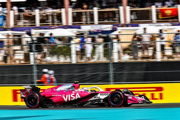  Liam Lawson (NZL) - Visa Cash App RB F1 Ekibi - RB VCARB02 - Honda RBP