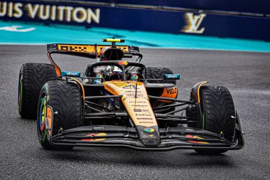  Lando Norris (GBR) - McLaren Formula 1 Takımı - McLaren MCL39