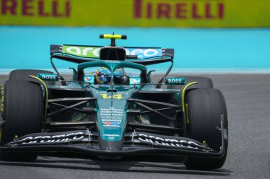  Fernando Alonso (ESP) - Aston Martin Aramco F1 Ekibi - Aston Martin AMR25