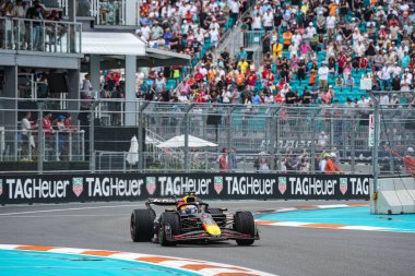  Max Verstappen (NED) - Kahin Red Bull Racing - Red Bull RB21 - Honda RBP