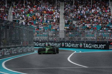  Nico Hulkenberg (GER) - F1 Takım Sauber - Sauber C45 - Ferrar