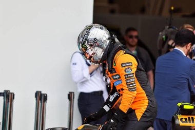 Pazar günü Miami otlağı atmosferi