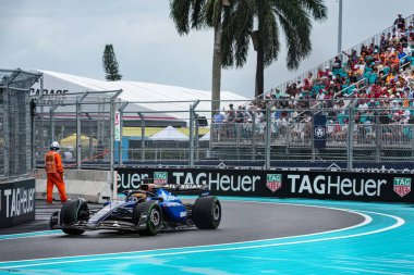 Pazar günü Miami otlağı atmosferi
