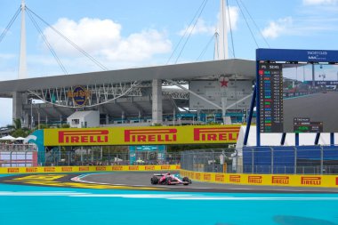 Pazar günü Miami otlağı atmosferi