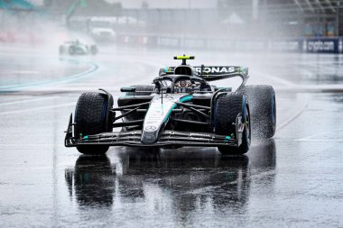 Pazar günü Miami otlağı atmosferi