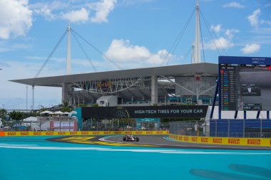 Pazar günü Miami otlağı atmosferi