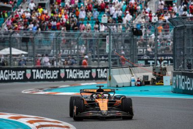  Oscar Piastri (AUS) - McLaren Formula 1 Takımı - McLaren MCL39