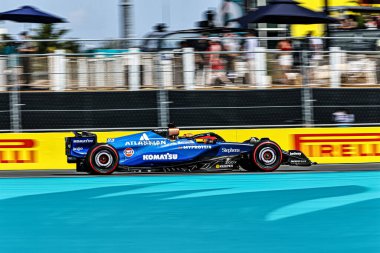 Alexander Albon (THA) - Williams Yarışı - Williams FW47 - Mercev