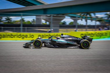  George Russell (GBR) - Mercedes-AMG PETRONAS F1 Ekibi - Mercedes W16 - Mercedes E Performansı