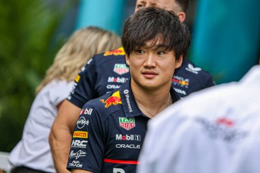  Yuki Tsunoda (JPN) Kahin Kızıl Boğa Yarışı RBP